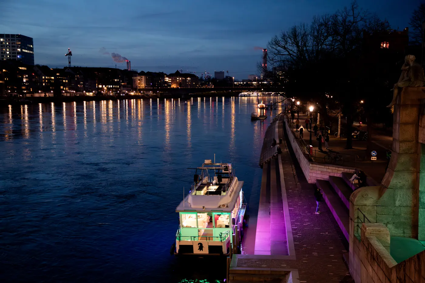 Basel bei Nacht